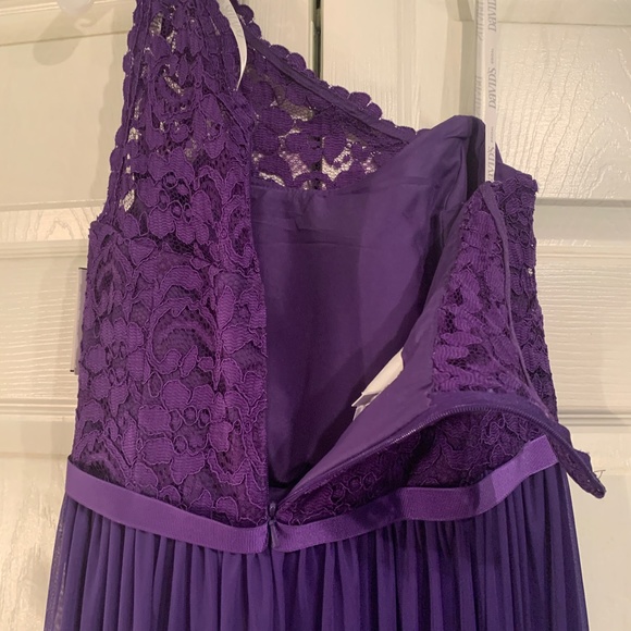 David's Bridal Purple Long Dress One-Shoulder Style #F17063 - . NWT - Size 6 - Picture 12 of 17